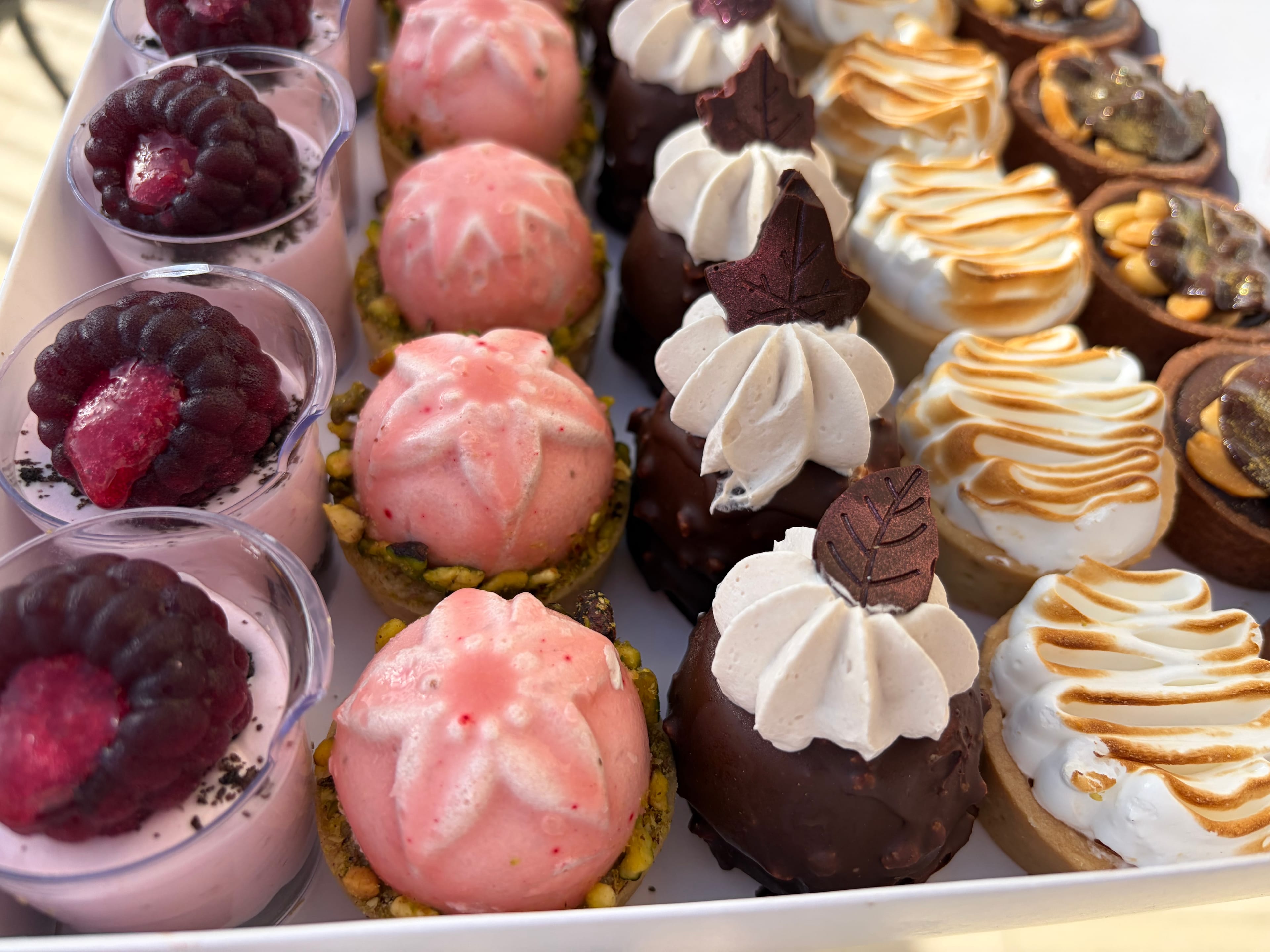 Shabbos Desserts Box — photo 4