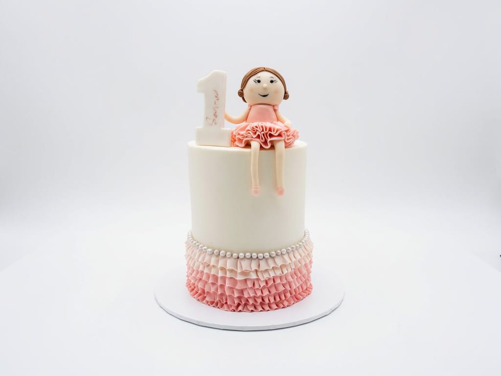 Baby doll cake