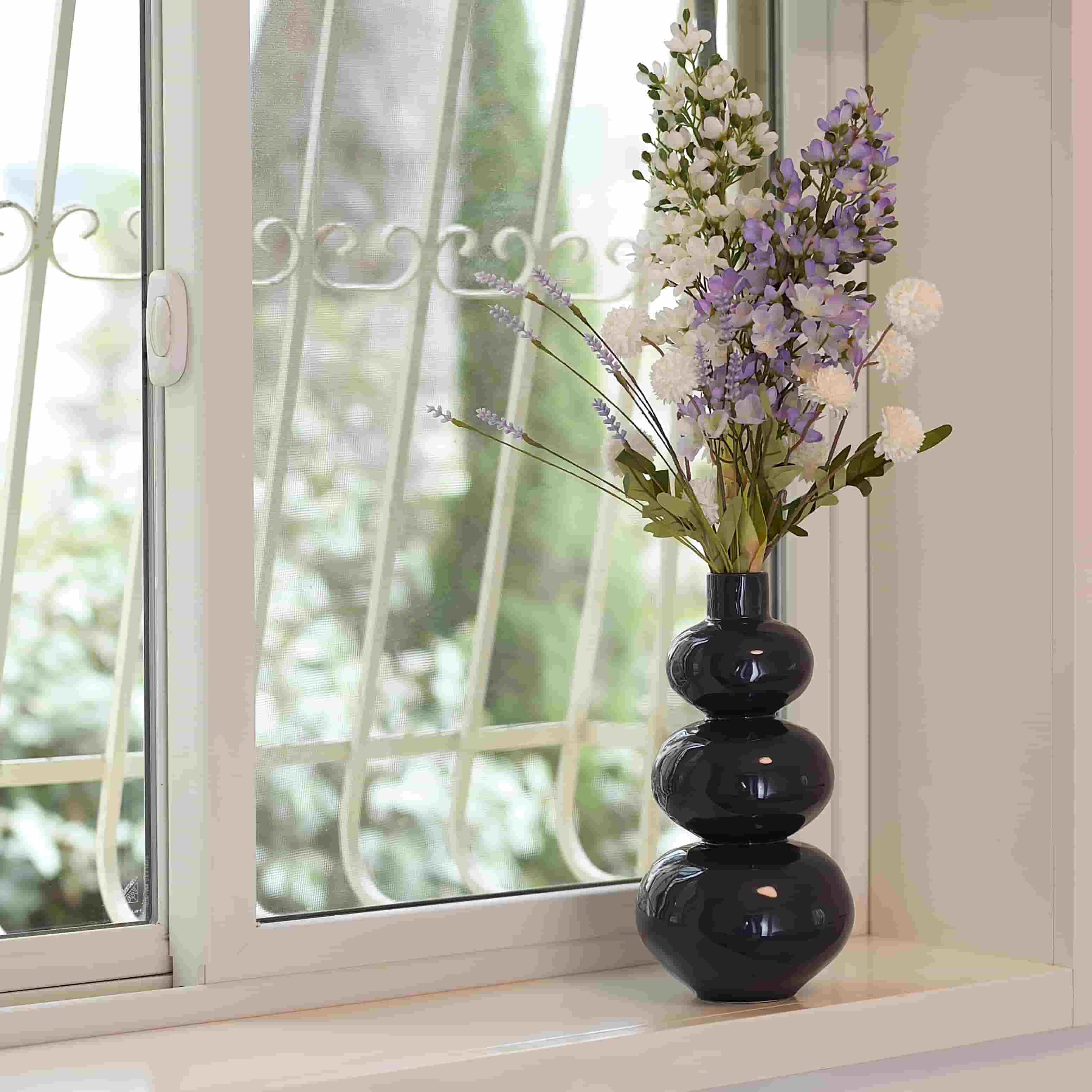 Flower Arrangement | Velvet Majesty