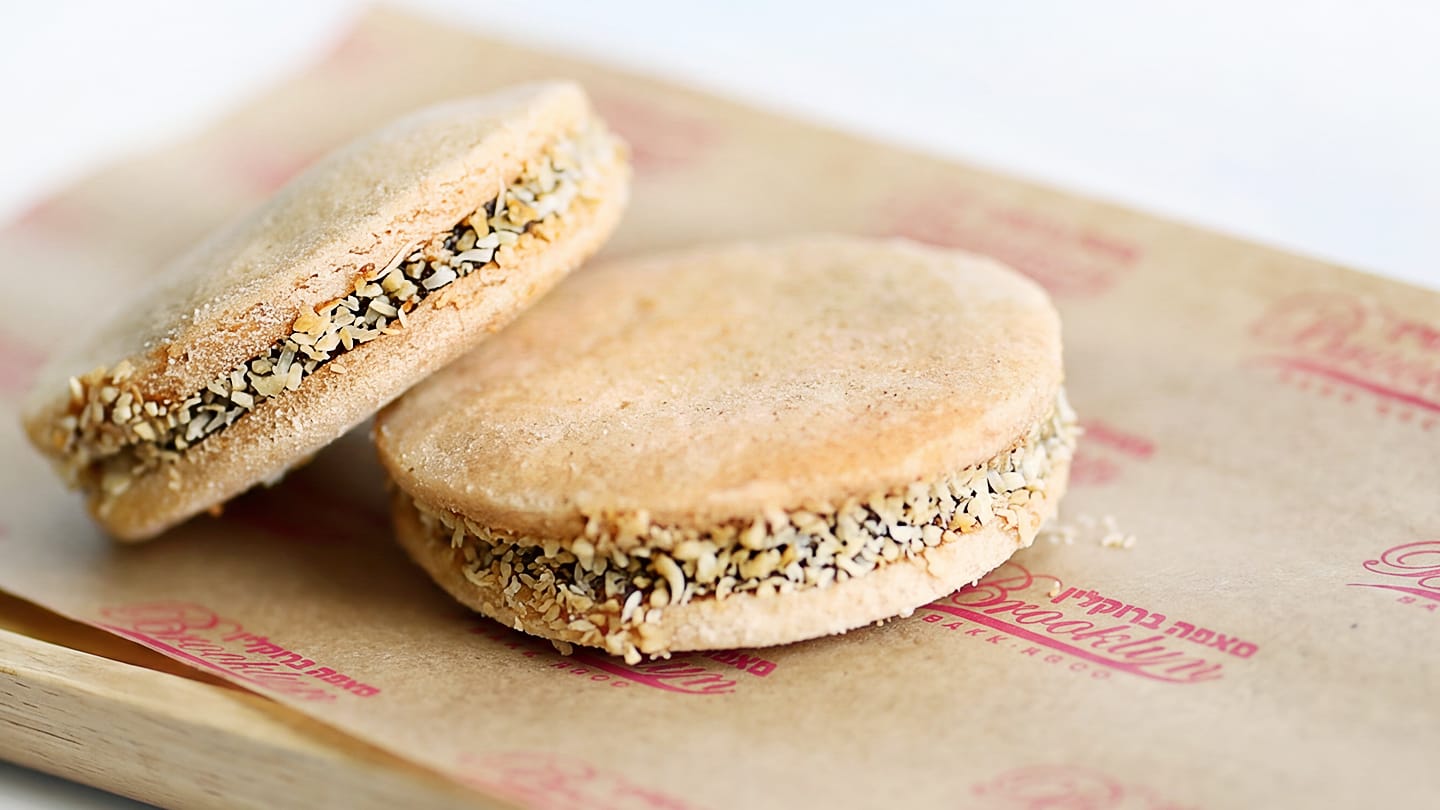 Alfajores — Dulce de Leche Sandwich Cookies — Pack of 2