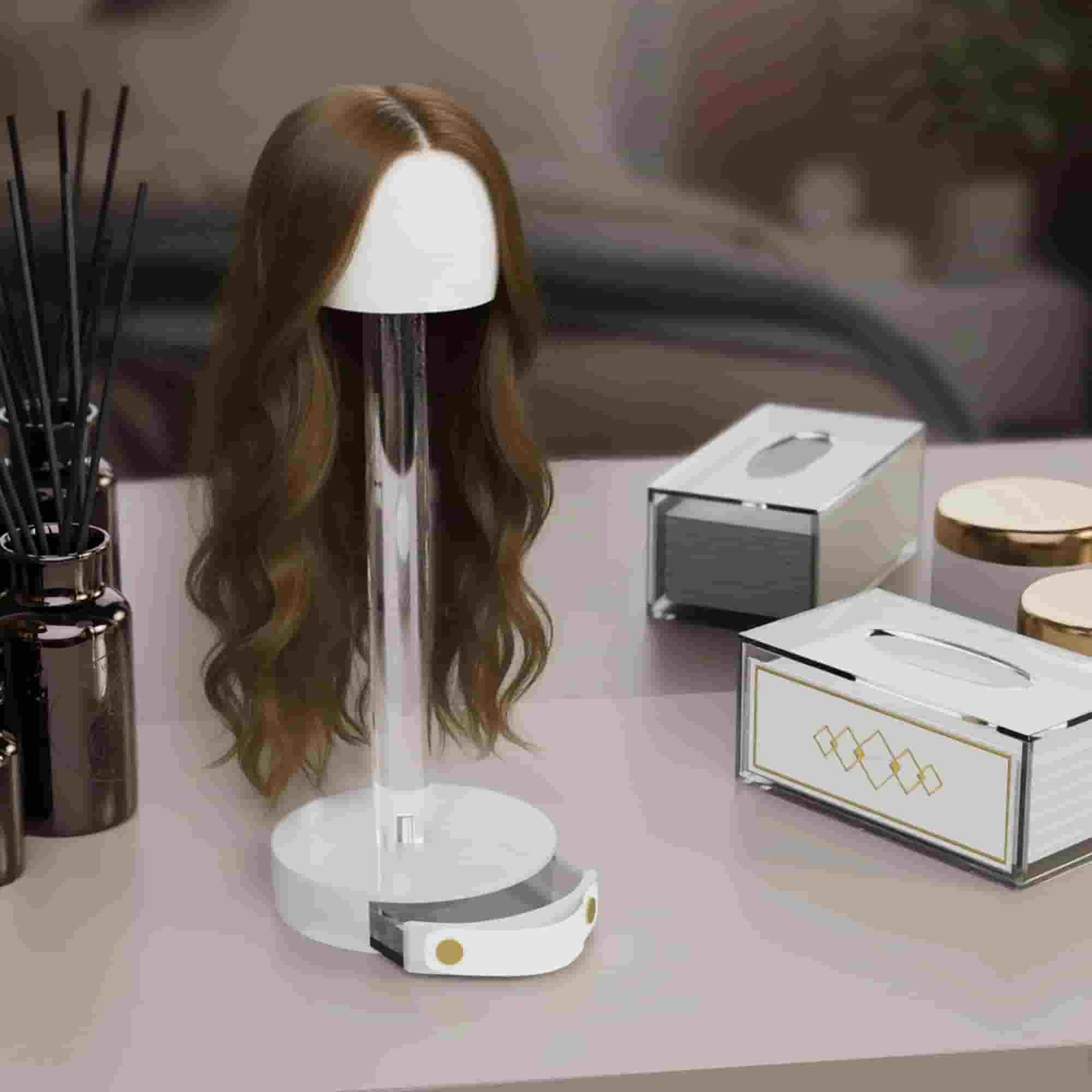 Decorative Wig Head with Draw
